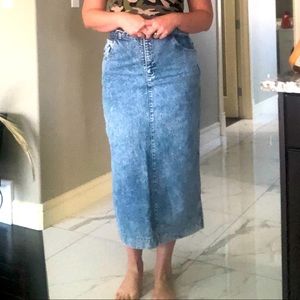 Brody vintage stone washed long jean skirt high waisted fits size 10